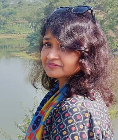 আহমেদ মুশফিকা নাজনীন